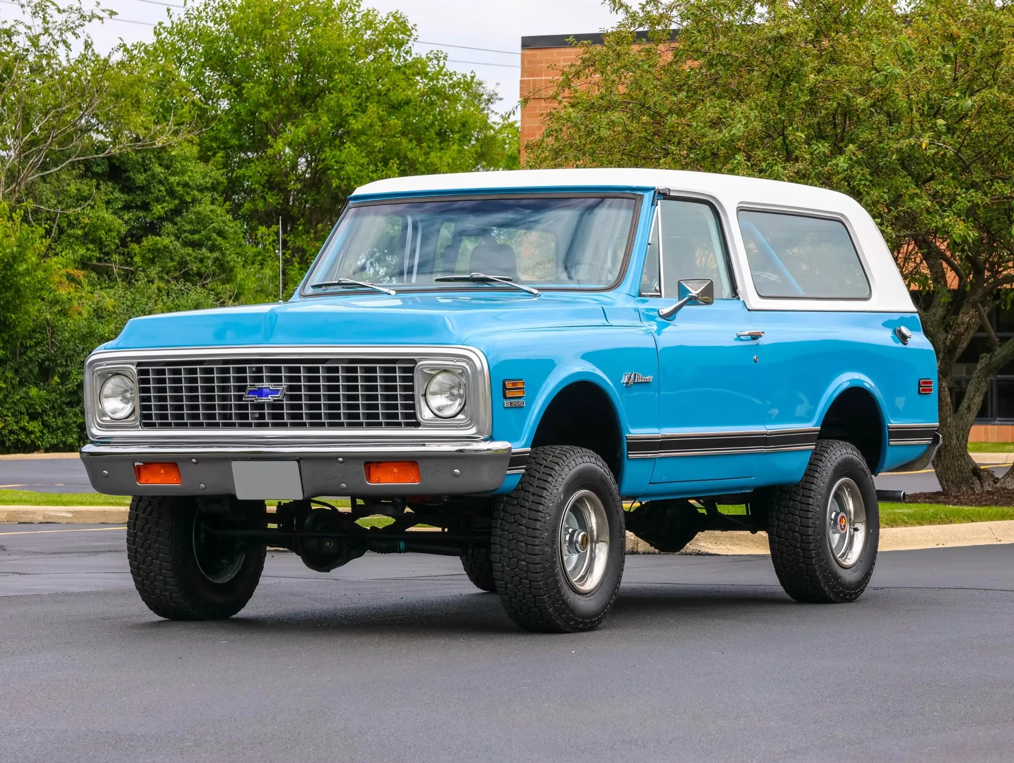 Mystery car